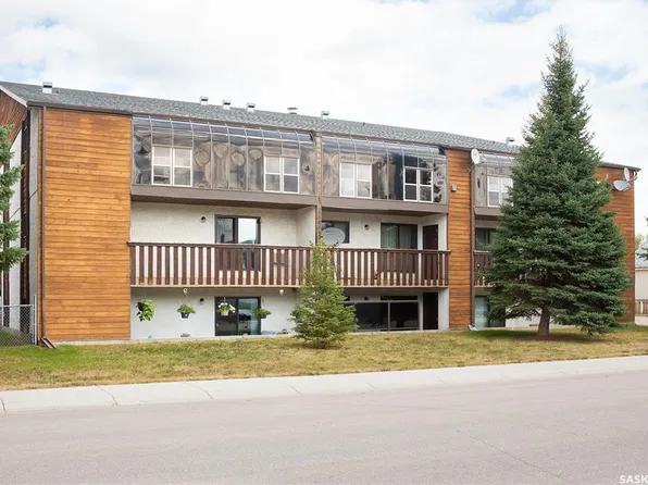 UNIT 103-314 11th STREET E, Prince Albert, SK S6V 1A5