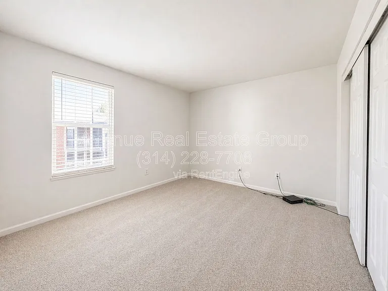 7504 Triwoods Dr #F — Photo 12