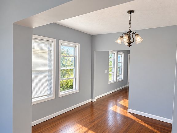 5th image of 185 Stevens St #3