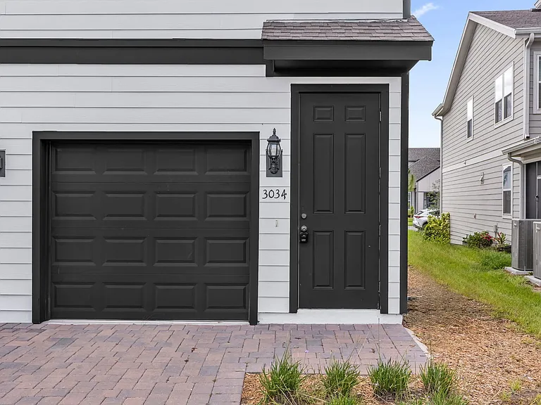3034 Prospect Trl — Photo 2