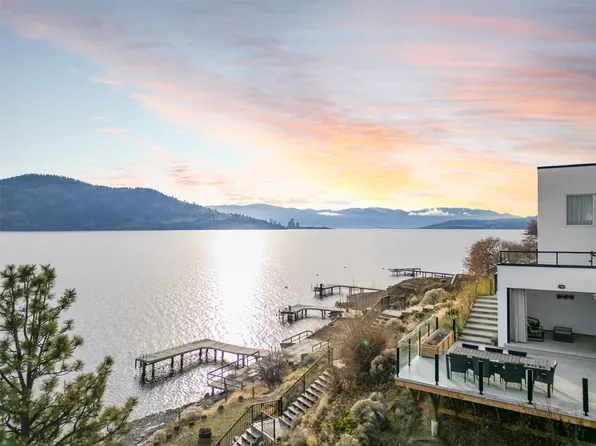 15 Traders Cove Rd, Central Okanagan West, BC V1Z 3S3
