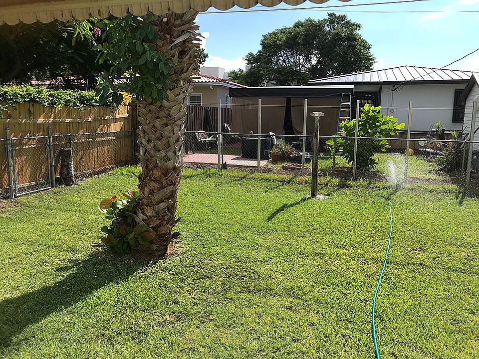 2nd image of 2635 SW 30th Ave