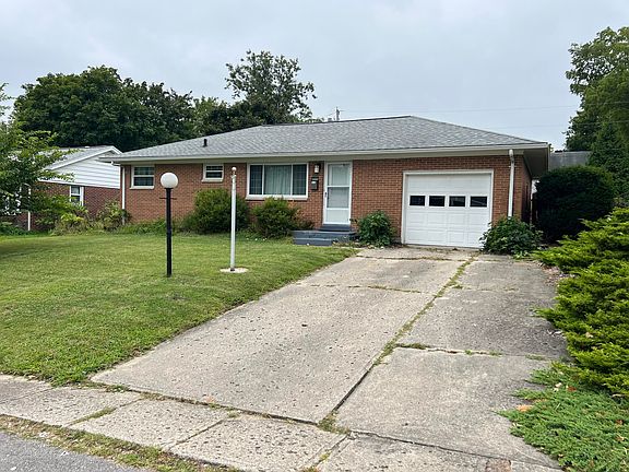 2nd image of 529 Woodland Dr