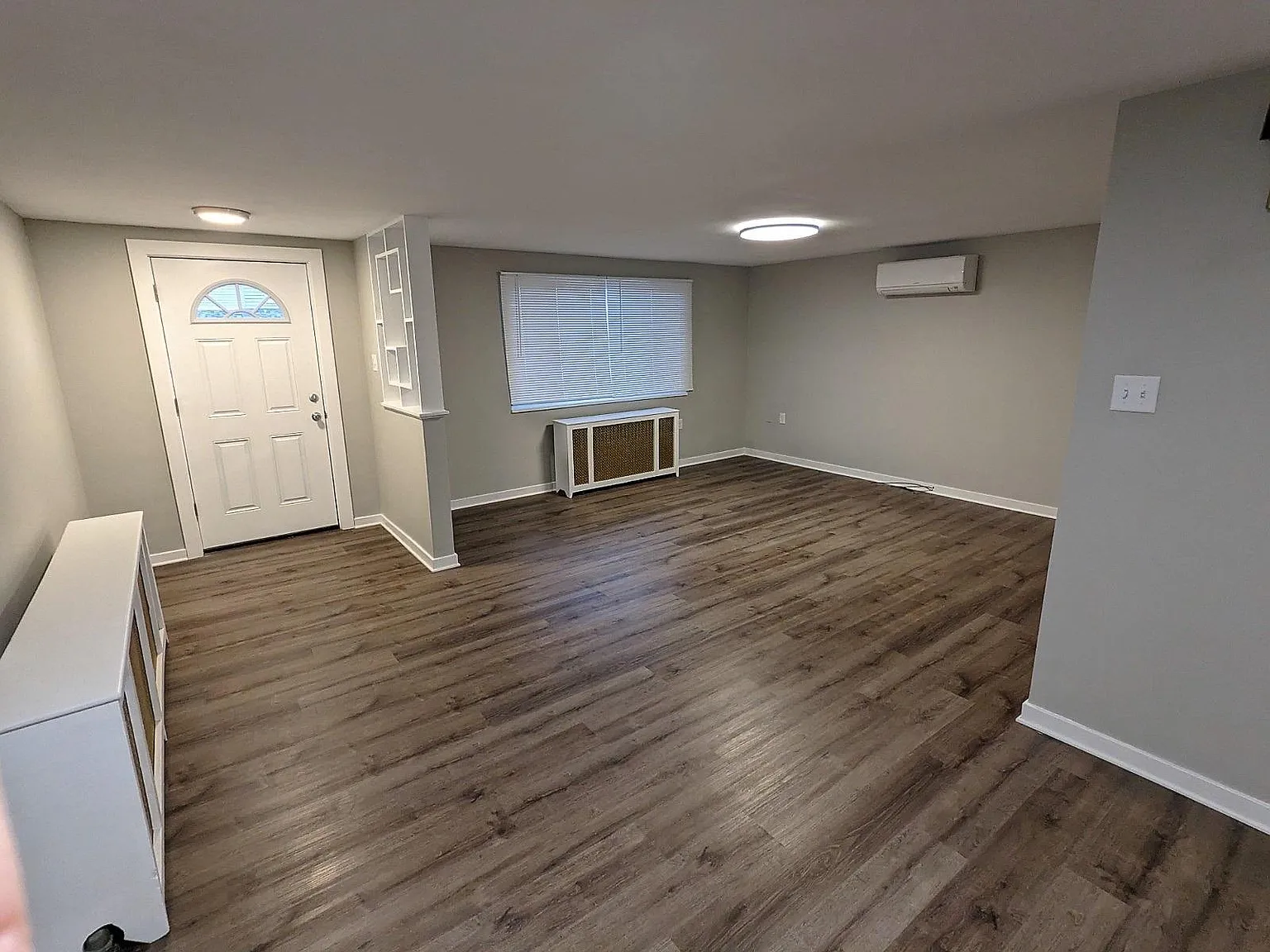 3 bed, 1884 sqft, $3,000 — Photo 2