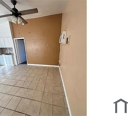 1124 Laurel Ave — Photo 2