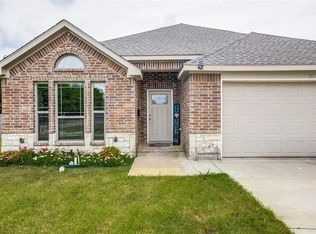 3878 Castle Hills Dr, Dallas, TX 75241