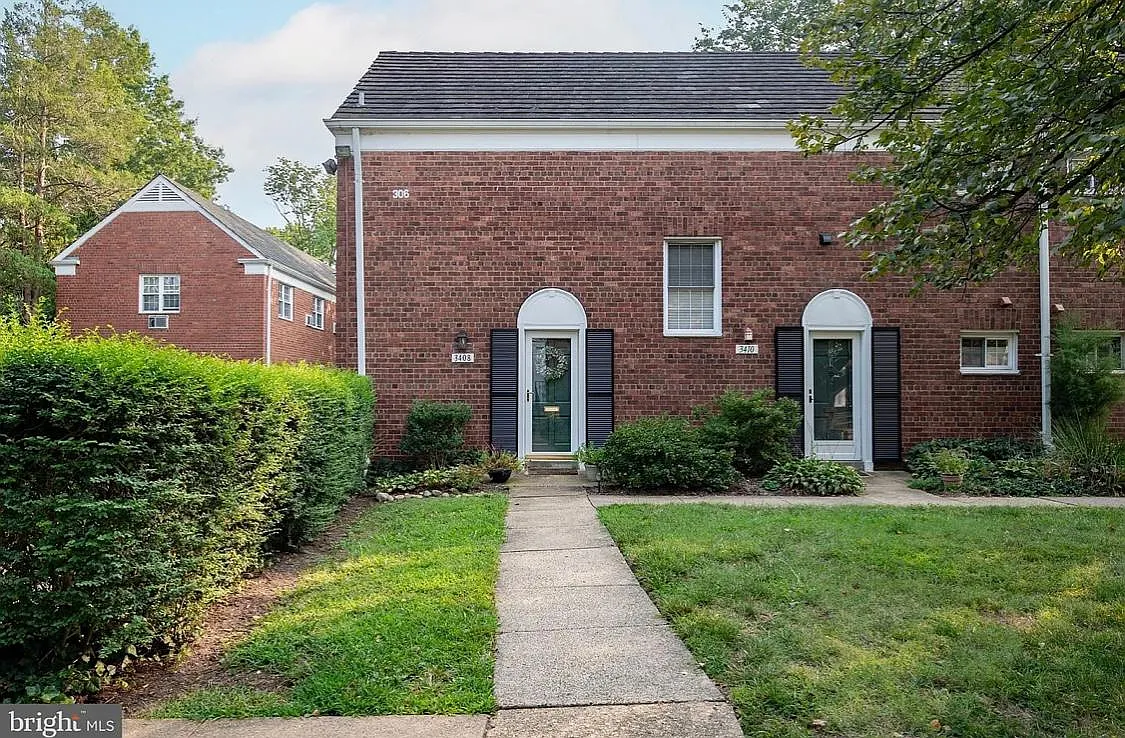 1 bed, 900 sqft, $2,400 — Photo 3