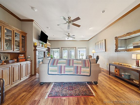 3rd image of 423308 E 1169th Rd