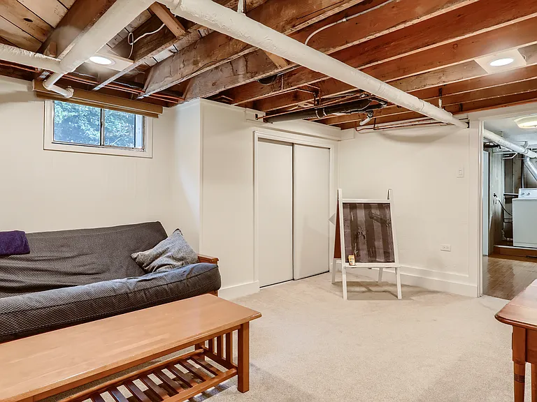 1362 Clermont St — Photo 21