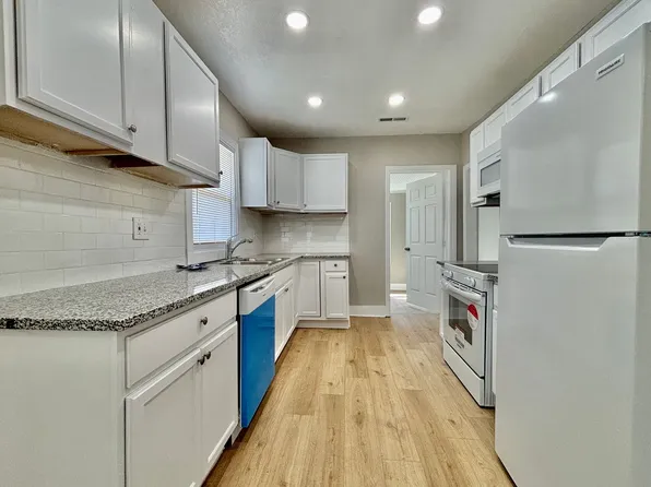 3842-3844 Brooklyn Avenue, 3842-3844 Brooklyn Ave #3842, Kansas City, MO 64109