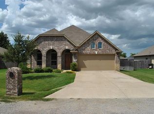 1205 Cutler St, Tioga, TX 76271