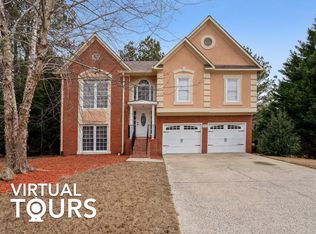 1567 Cooks Pond Dr, Powder Springs, GA 30127