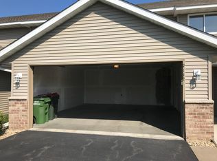 9142 Goodrich Dr, Monticello, MN 55362