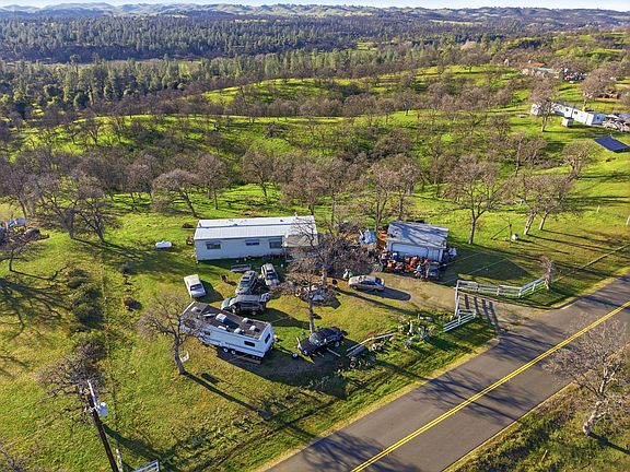 3rd image of 13957 Gas Point Rd