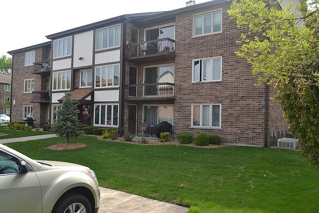 1st image of 5024 Circle Ct APT 1008