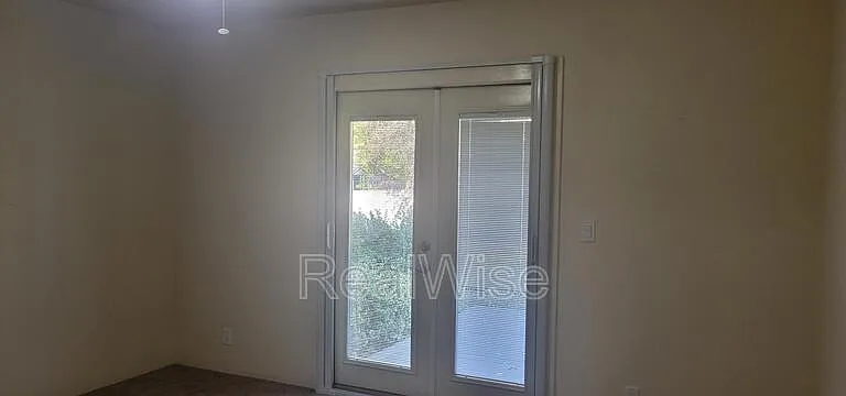 1267 Ironwood Dr — Photo 33