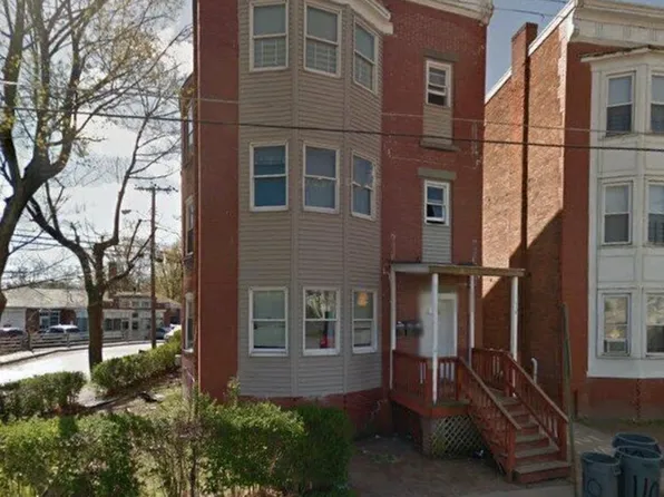 110 Winnikee Ave, Poughkeepsie, NY 12601