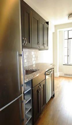 3rd image of 353 W 56th St APT 4D