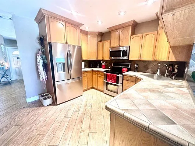 1400 NW 46th St — Photo 17