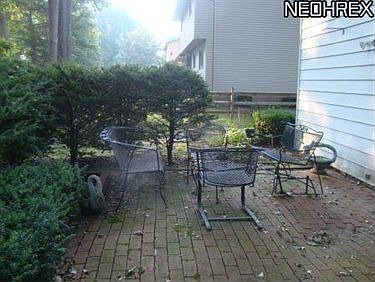 5th image of 15264 Hemlock Ln