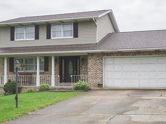 3rd image of 204 David Dr