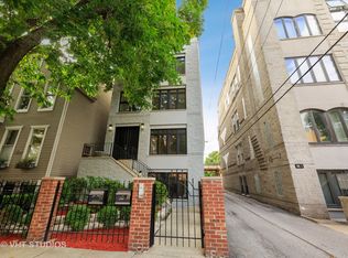 1410 N North Park Ave, Chicago, IL 60610