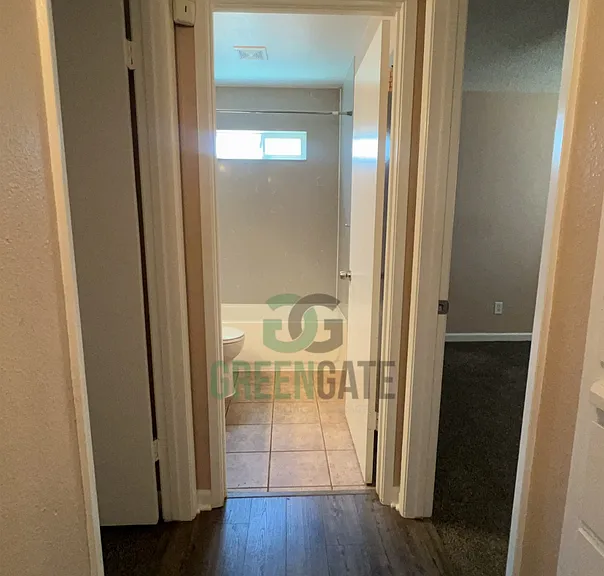 2305 Rose Ave — Photo 15