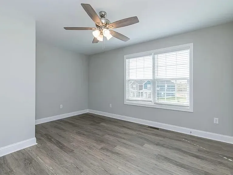 1030 Judah Bear Blvd — Photo 8