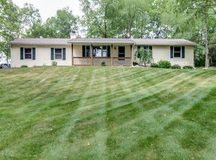 9775 Pennfield Rd, Battle Creek, MI 49014