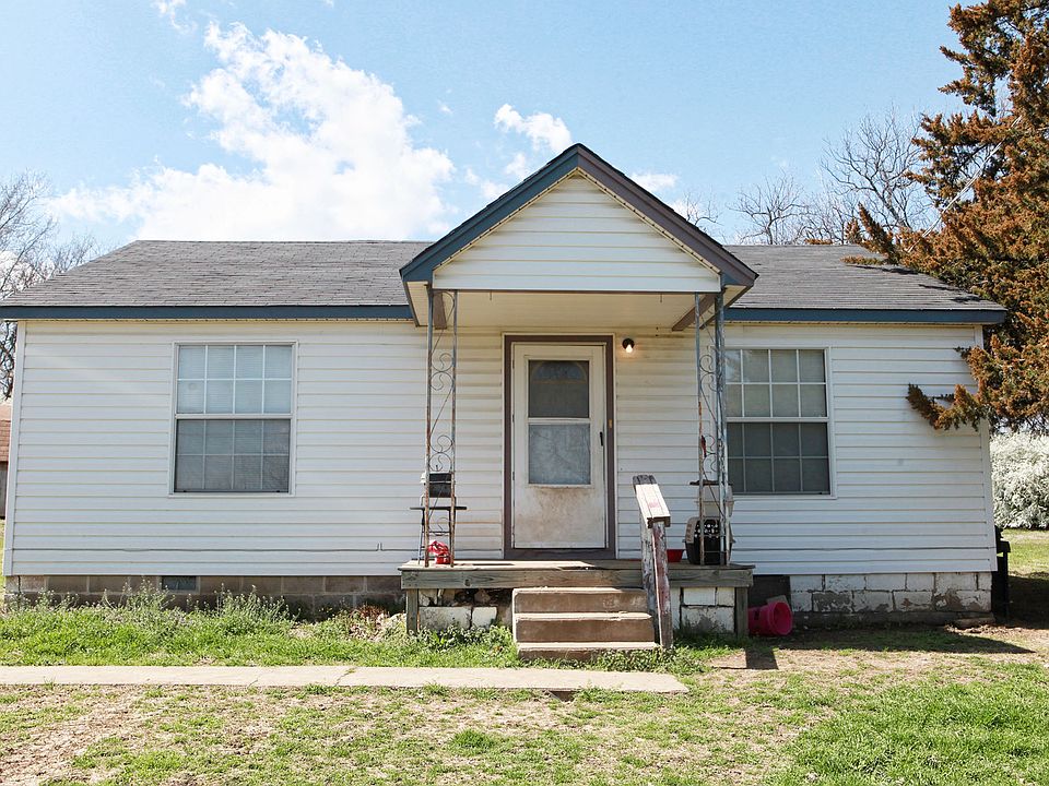 Ranch Style Home with Covered Porch