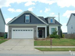 925 Sequoia Ridge Dr, Fuquay Varina, NC 27526