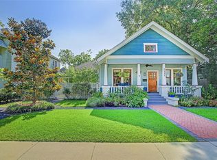 1131 Cortlandt St, Houston, TX 77008