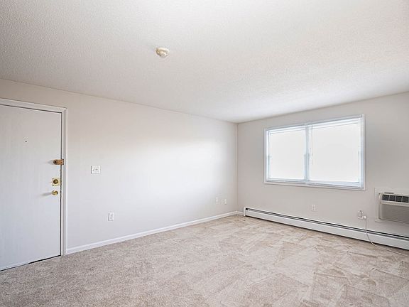4th image of 33 Morse St APT 05