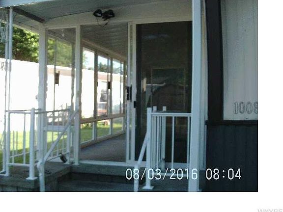 3rd image of 1008 Sunnyside Dr