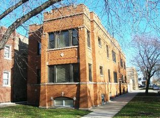 3618 W Roscoe St #1E, Chicago, IL 60618