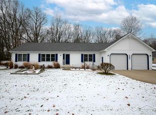 7878 Beaver Rd, Saint Charles, MI 48655