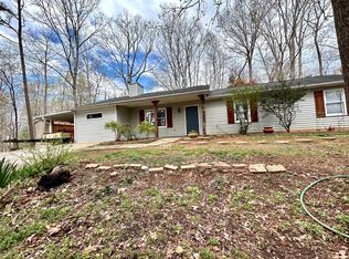 3024 Mohawk Dr, Gainesville, GA 30501