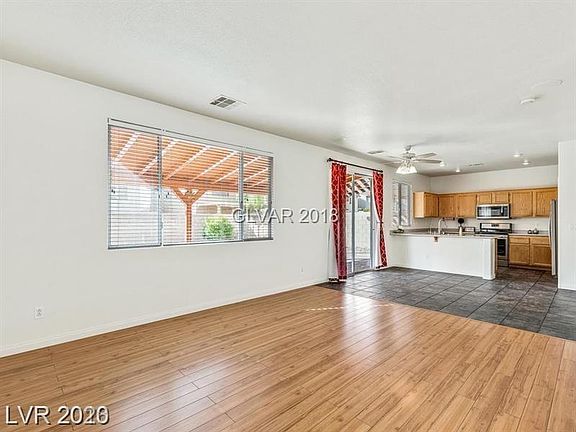 4th image of 8023 Earl Grey Ct