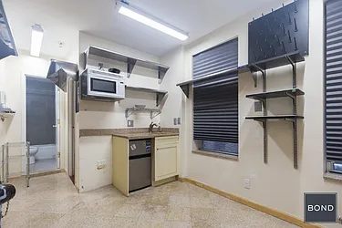 Rented by Bond New York