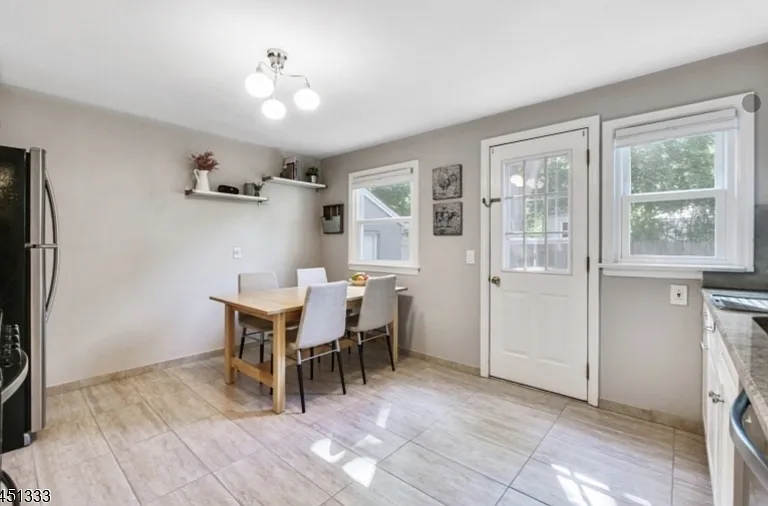 2208 Paff Pl — Photo 6