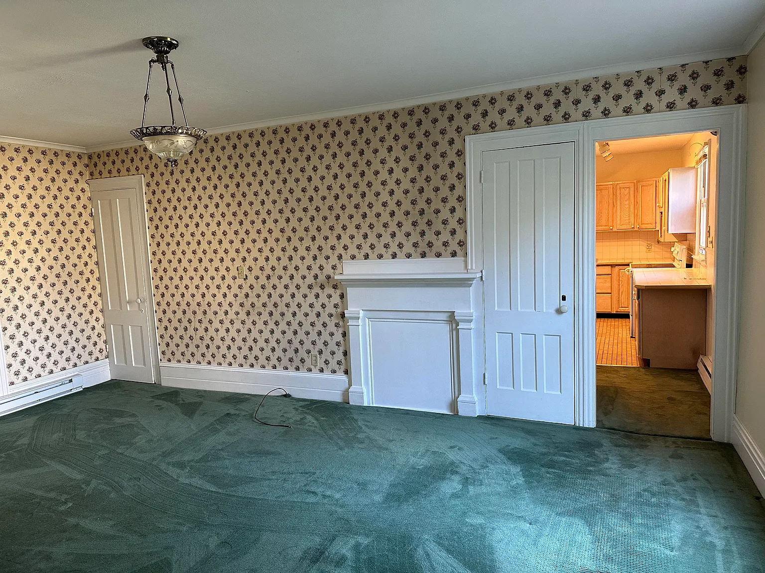 2 bed, 1.5 bath, 1500 sqft, $1,200 — Photo 4