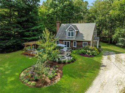 80 Sleepy Hollow Rd, Tiverton, RI, 02878