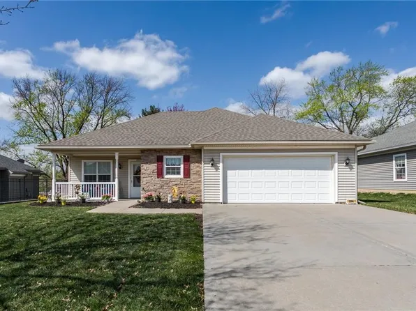 2204 N 114th Ter, Kansas City, KS 66109