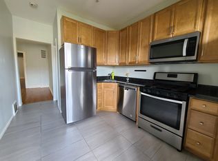 4739 N Sawyer Ave APT 1, Chicago, IL 60625