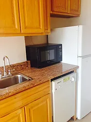 Rented by Elinor Taasa, LREB