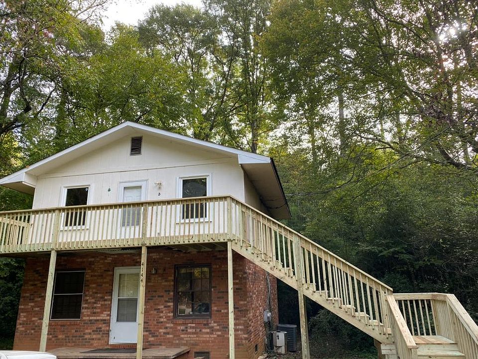 1st image of 4144 E Croft Cir #B
