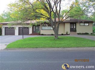 920 Augusta Ave, Wausau, WI 54403