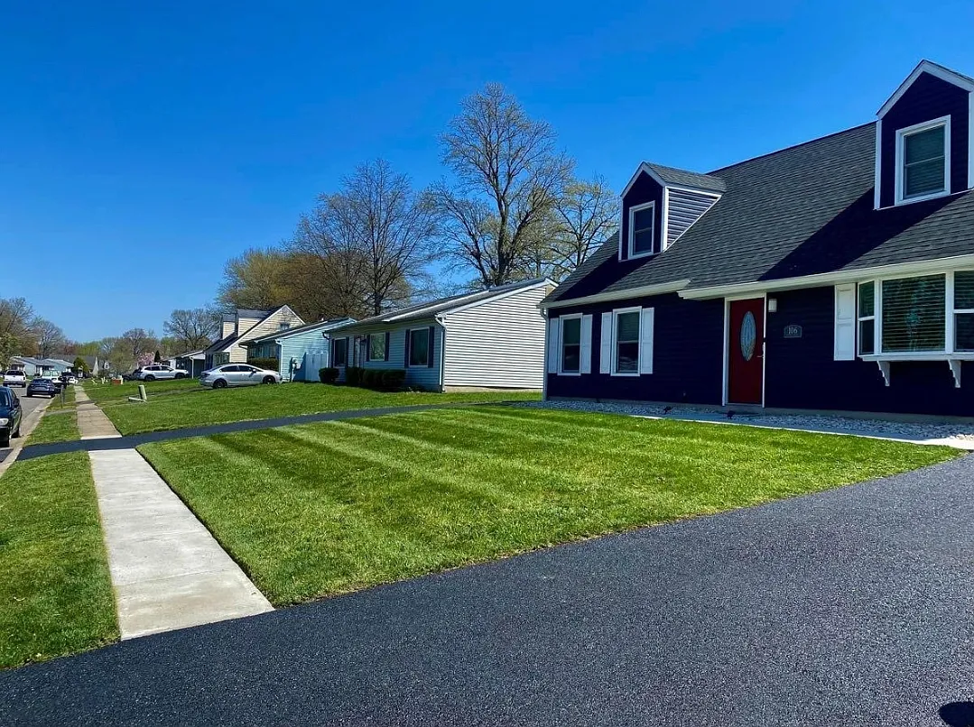 106 Medley Dr — Photo 3