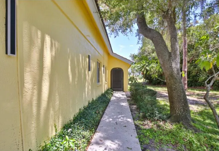 4700 Tivoli Ave — Photo 2