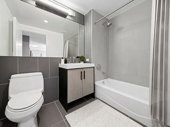 5th image of 250 Ashland Pl APT 35J